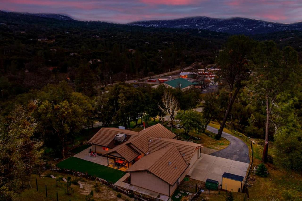 Mystic Mountain Villa, 14 Miles From Yosemite Oakhurst Kültér fotó
