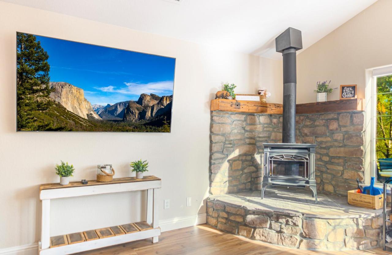 Mystic Mountain Villa, 14 Miles From Yosemite Oakhurst Kültér fotó